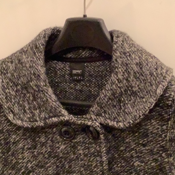 Esprit wool jacket, unlined.  Cute jacket that can be worn with anything.  Grey. - Picture 8 of 9